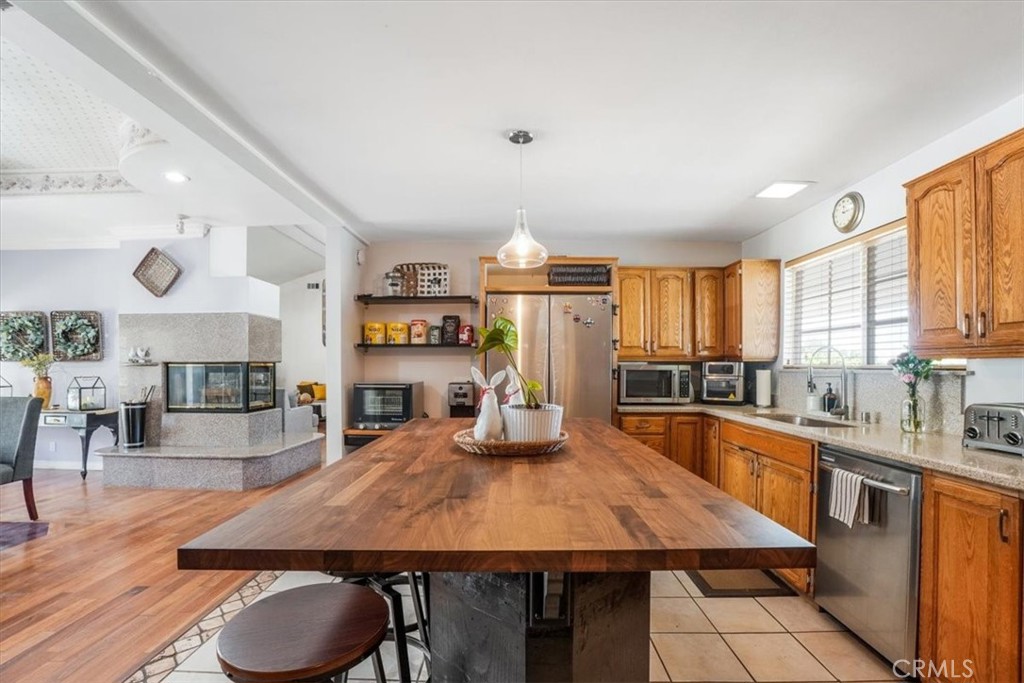 13720 Woodcock Avenue