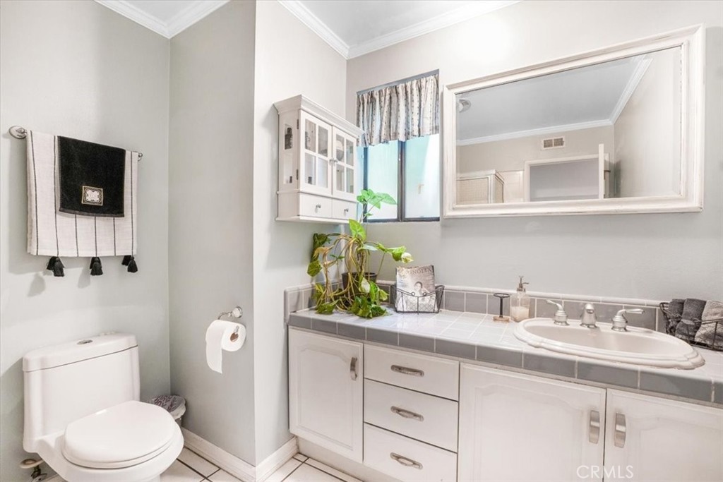 13720 Woodcock Avenue