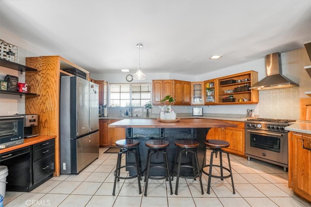 13720 Woodcock Avenue