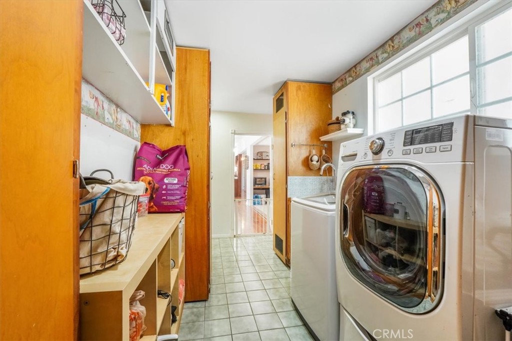 13720 Woodcock Avenue