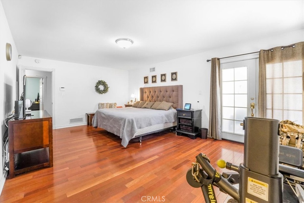 13720 Woodcock Avenue