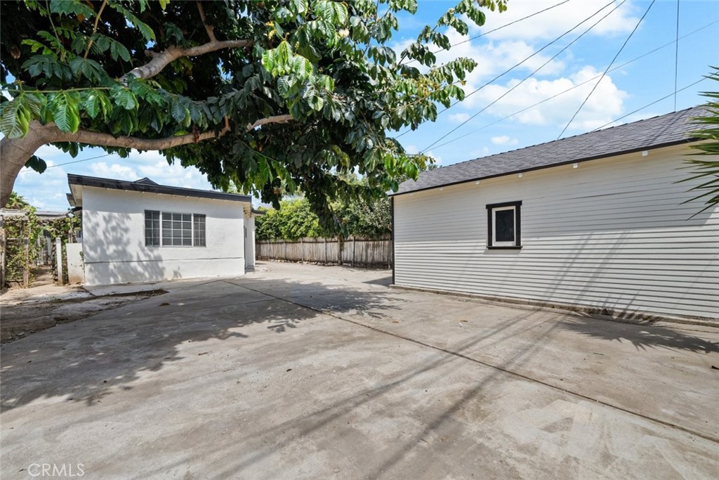3932 W 64th Street