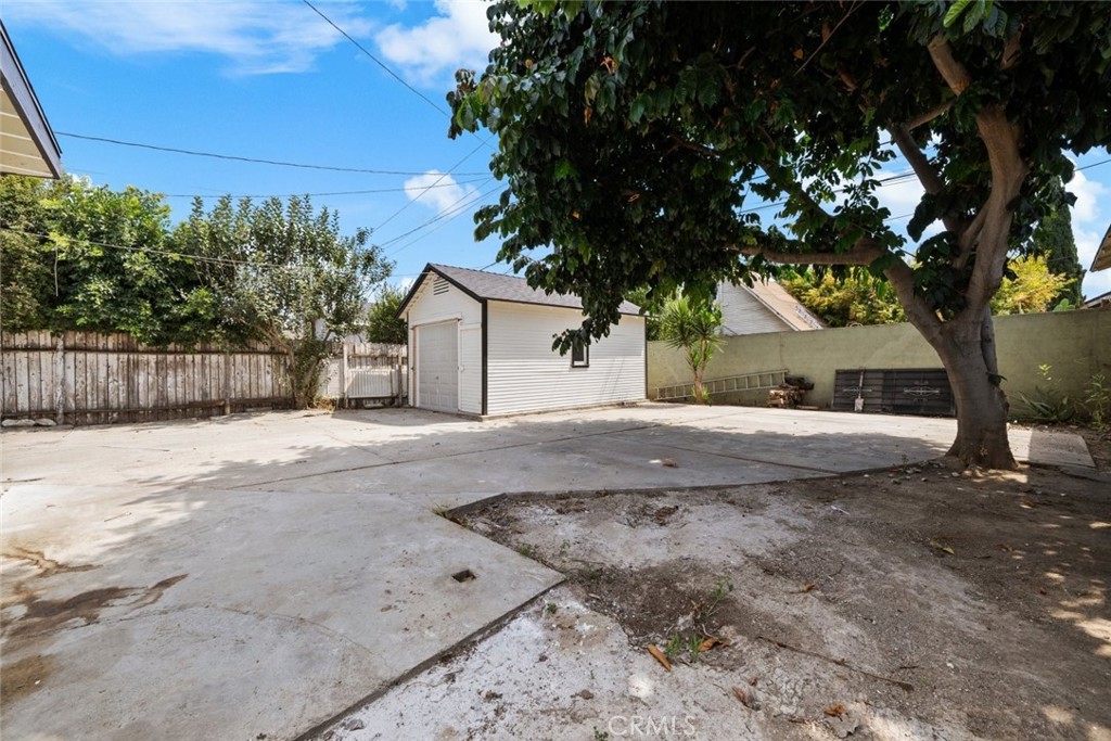 3932 W 64th Street