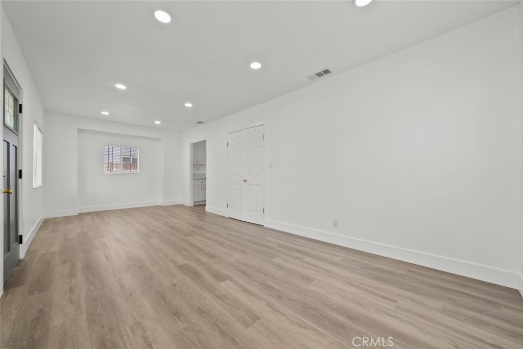 3932 W 64th Street