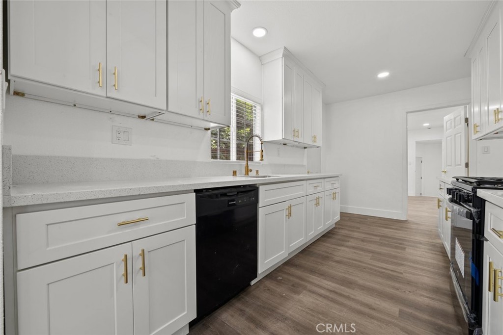 3932 W 64th Street