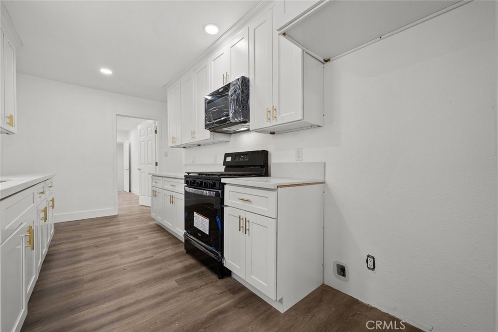 3932 W 64th Street