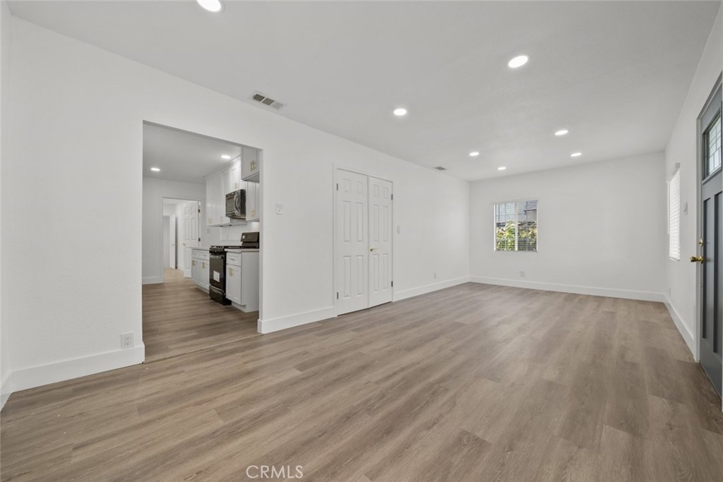 3932 W 64th Street