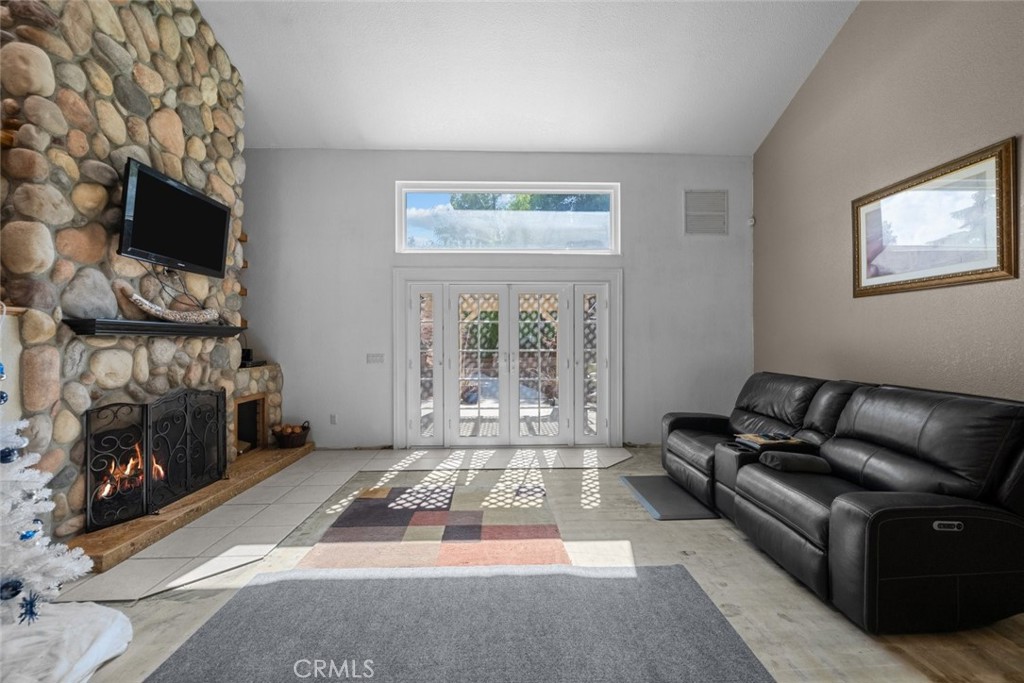 6348 Theodore Court