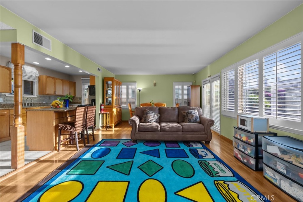 13003 Arcturus Avenue