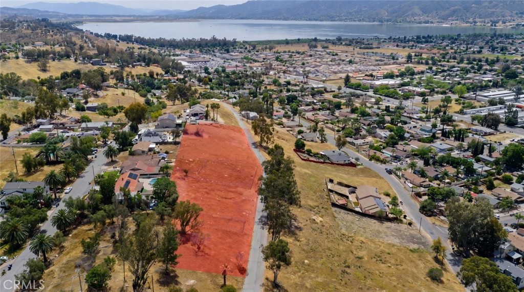 0 Lake Elsinore
