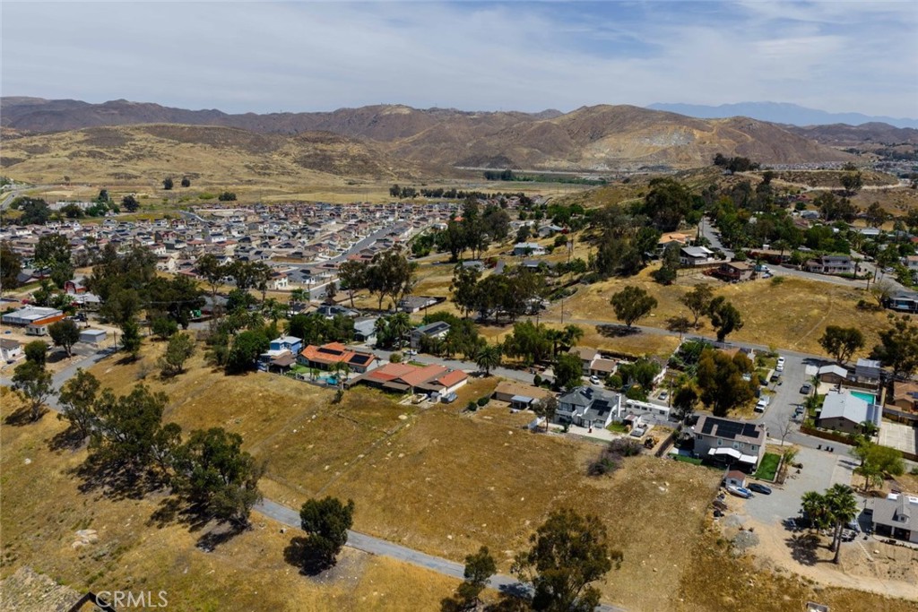 0 Lake Elsinore