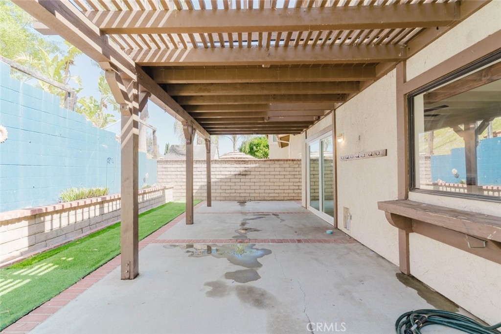 1063 Corbett Lane