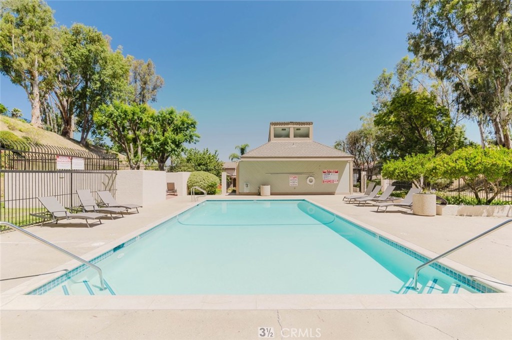 1063 Corbett Lane