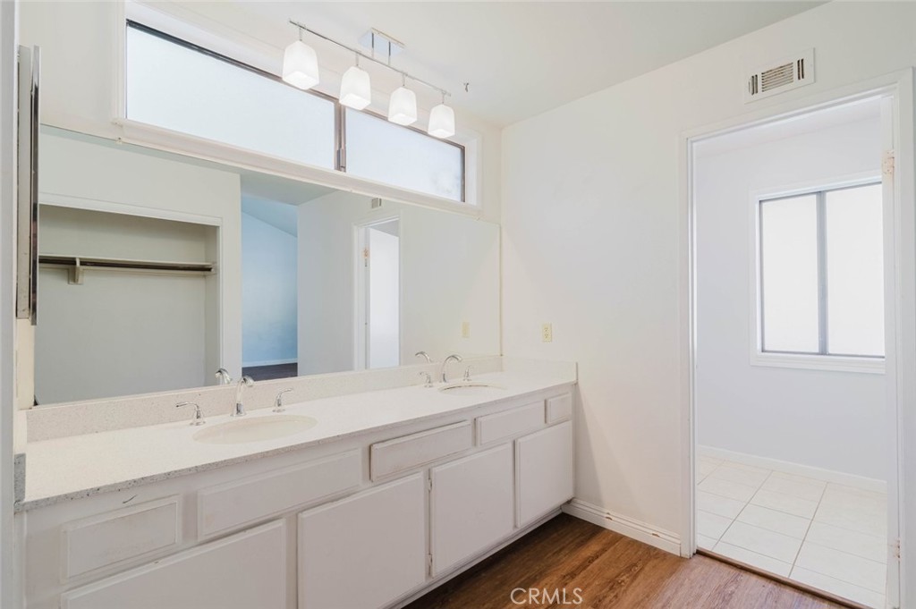 1063 Corbett Lane