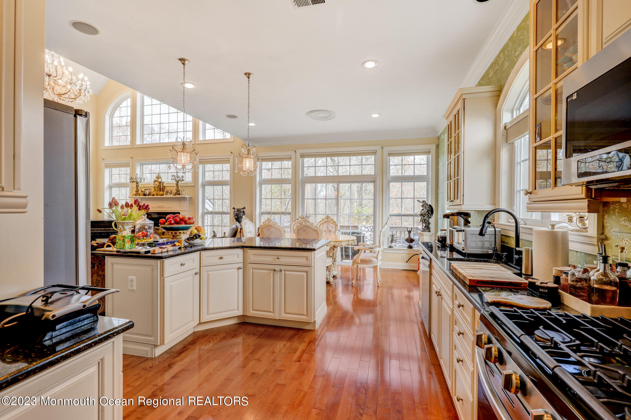 10 Hernandez Court, 2334