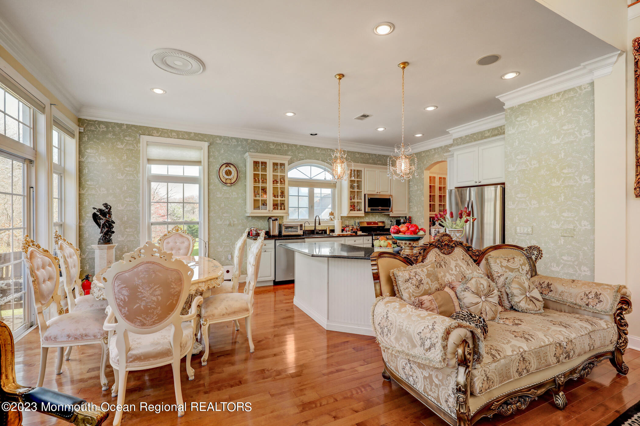 10 Hernandez Court, 2334