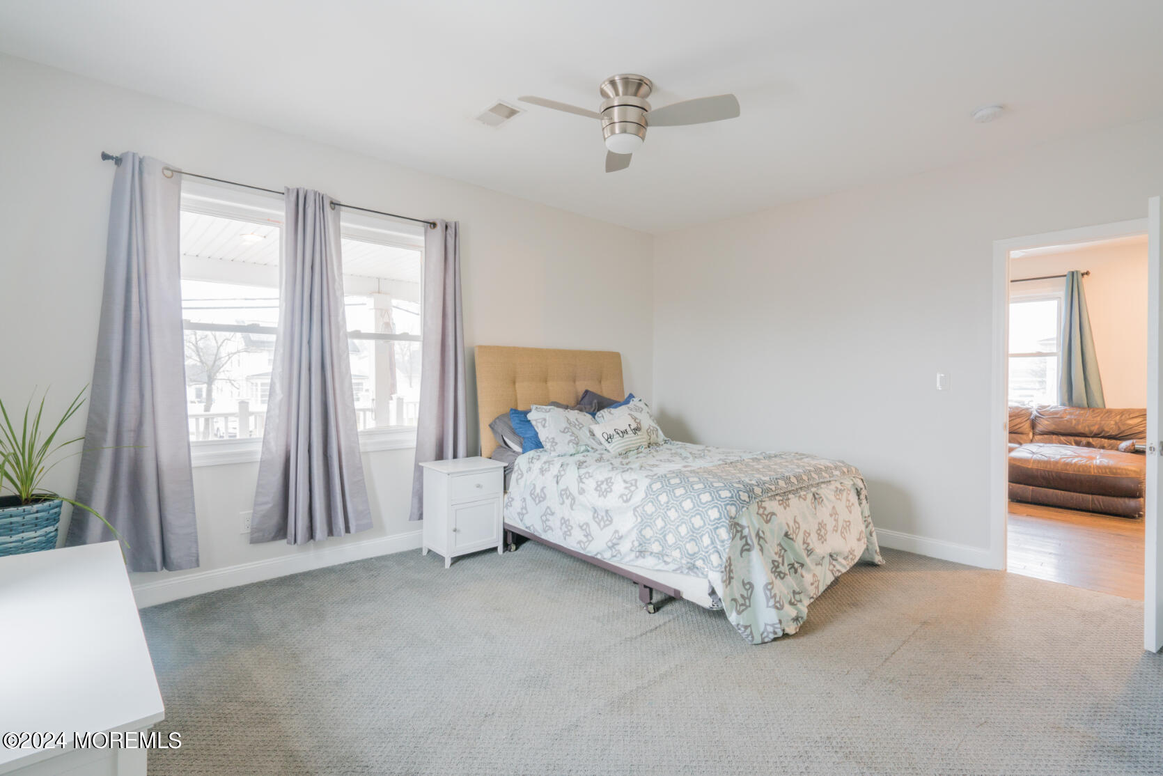27 Macarthur Avenue