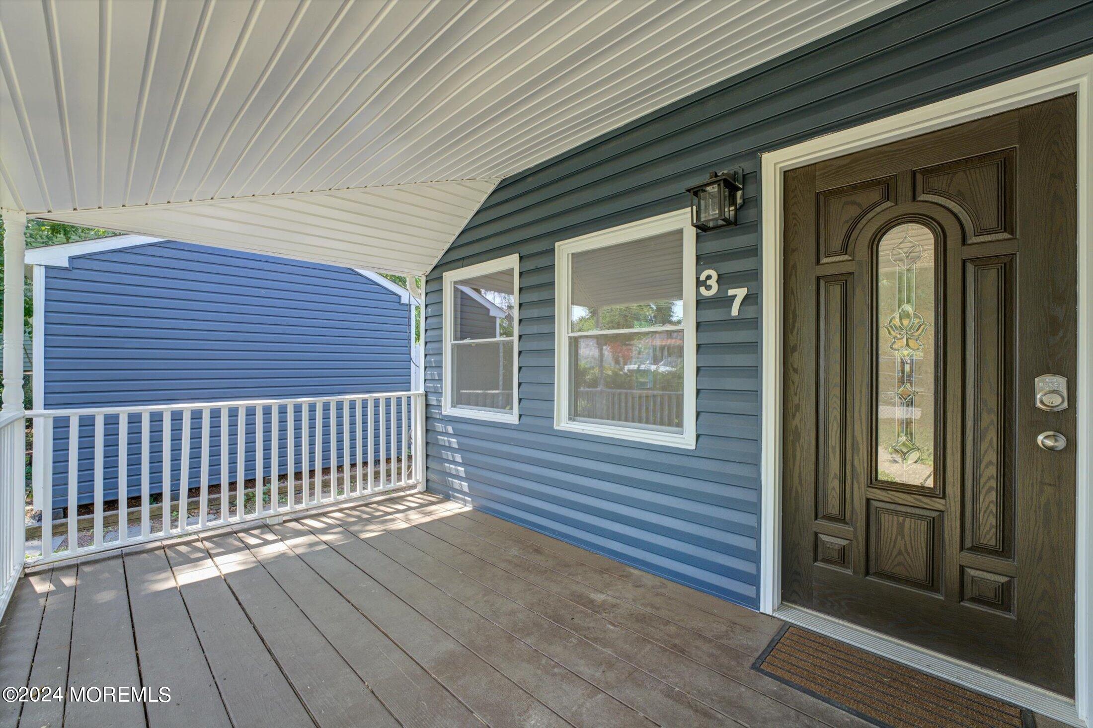 37 Grace Avenue