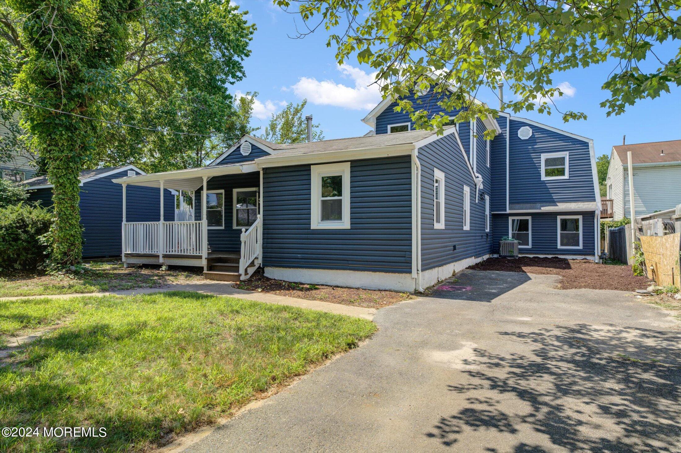 37 Grace Avenue