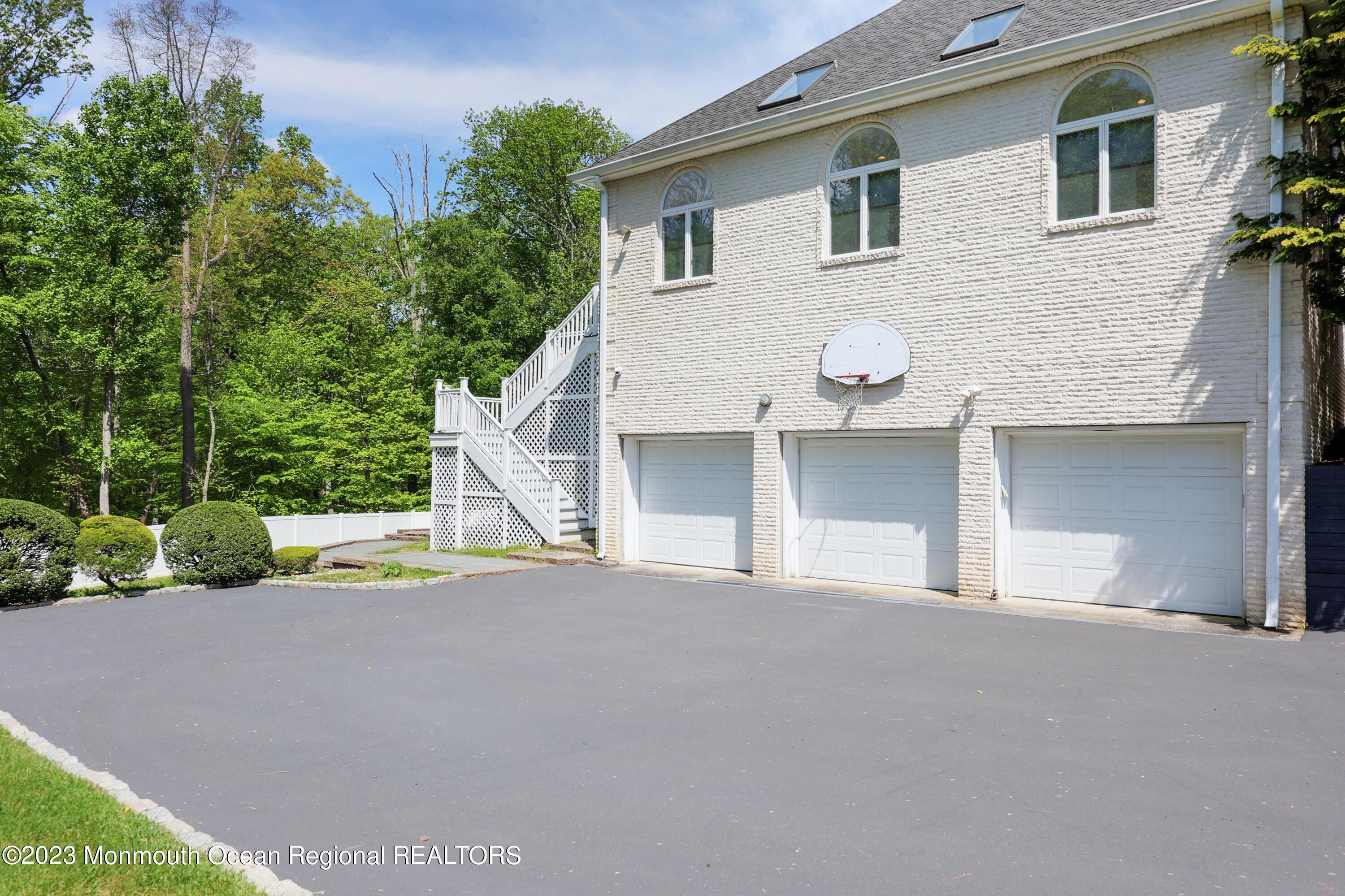9 Harvest Lane