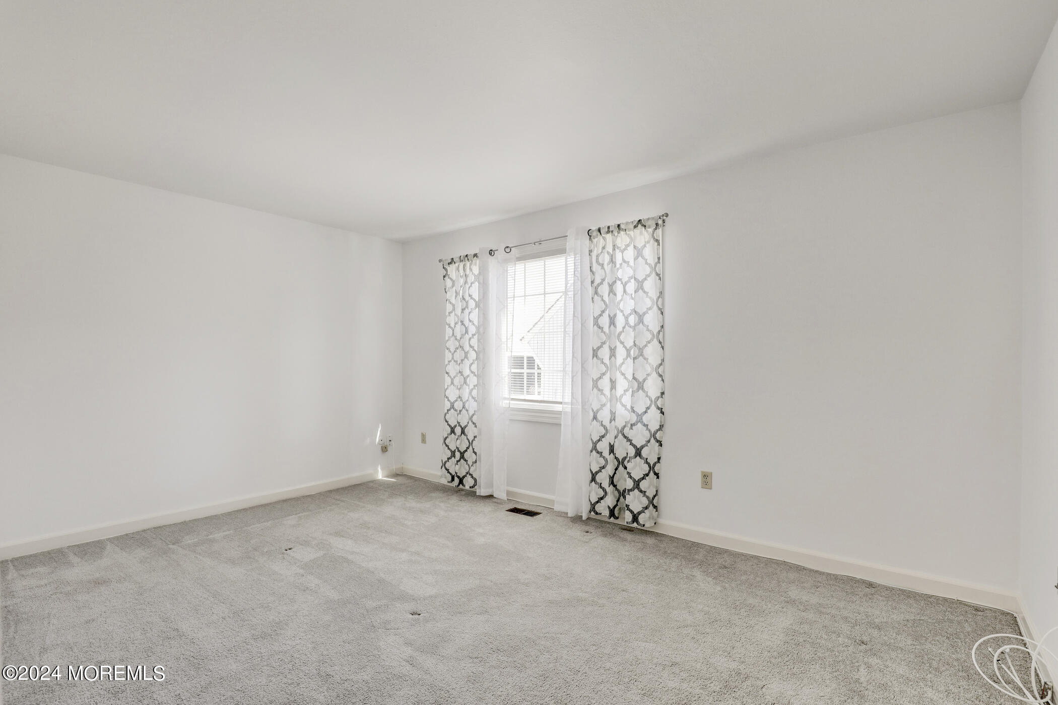 36 Concord Lane, A