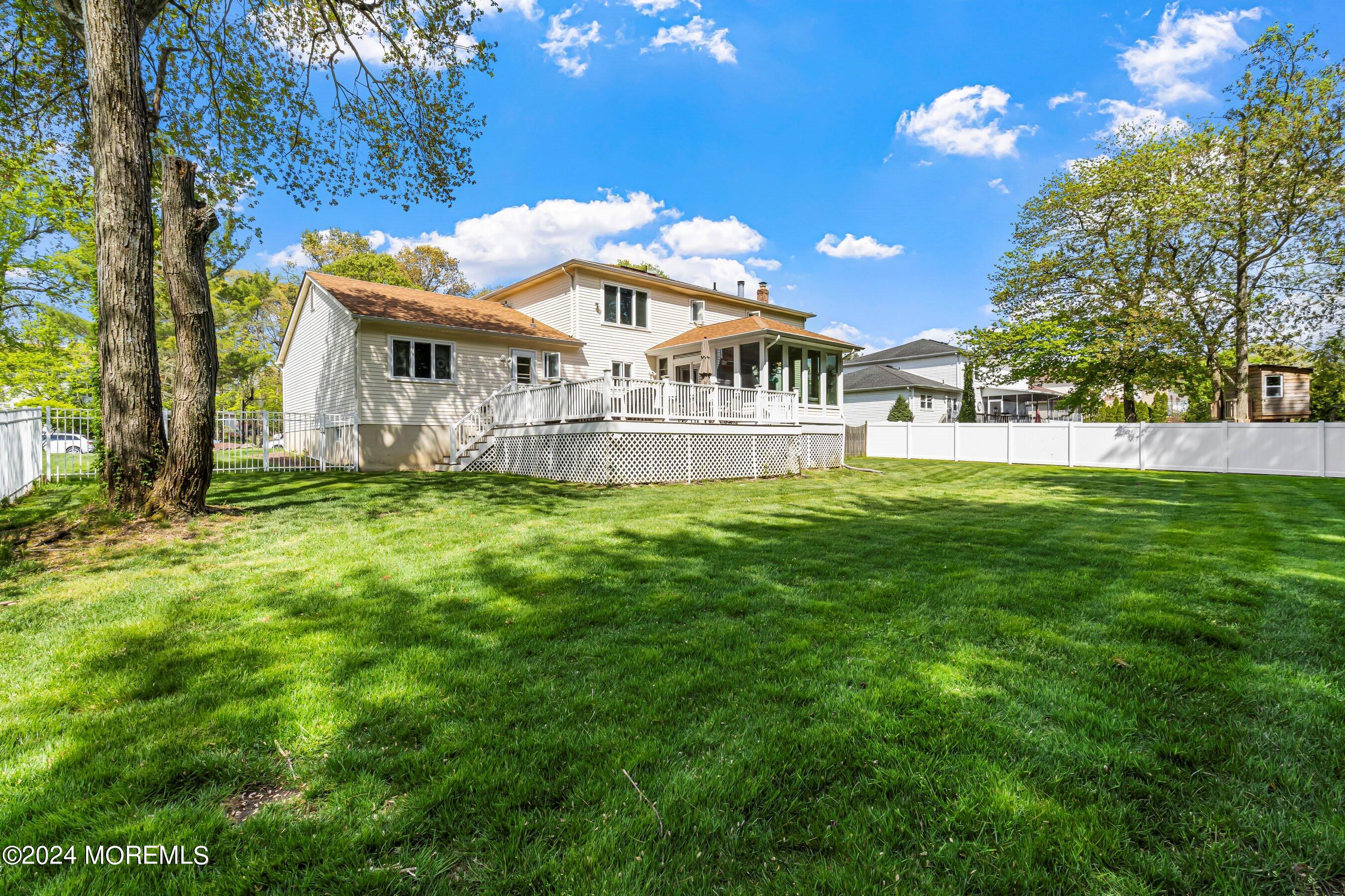 24 Eastwood Boulevard