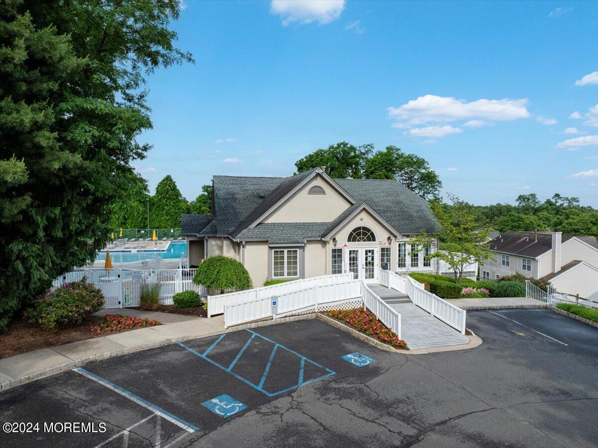 208 Commons Drive, 8