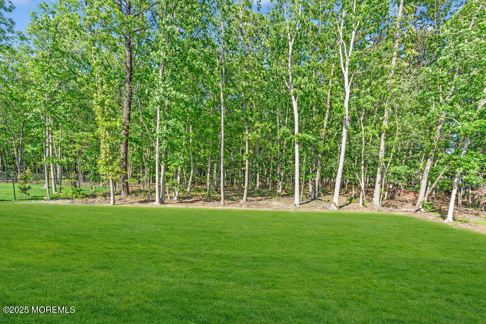 860 Woodbury Drive