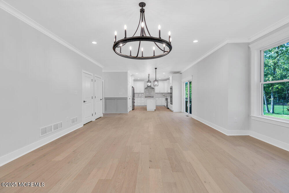 860 Woodbury Drive