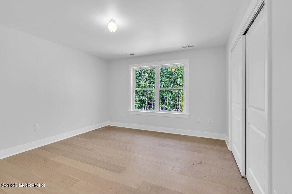 860 Woodbury Drive