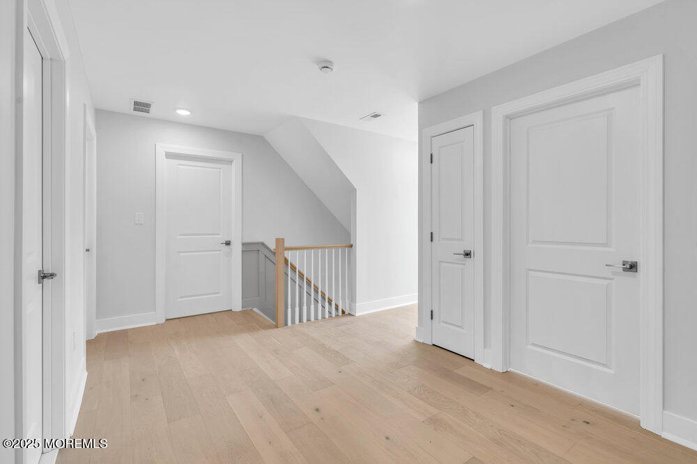 860 Woodbury Drive