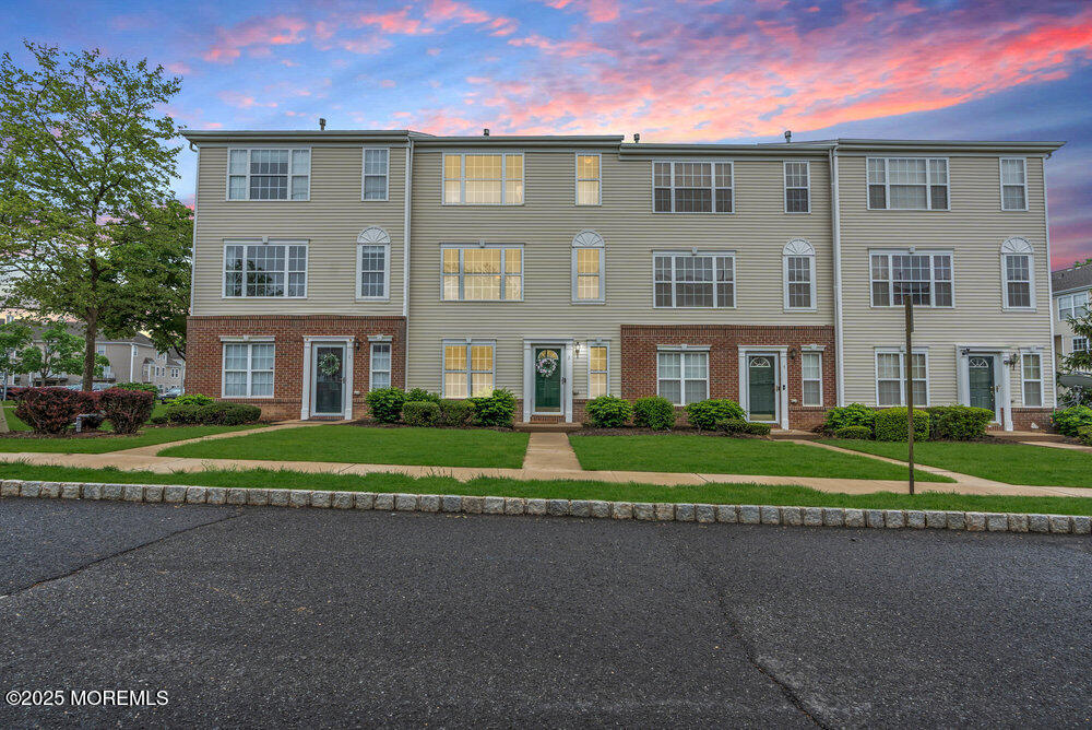 3 Kuczynski Drive, 944