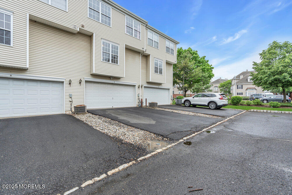 3 Kuczynski Drive, 944