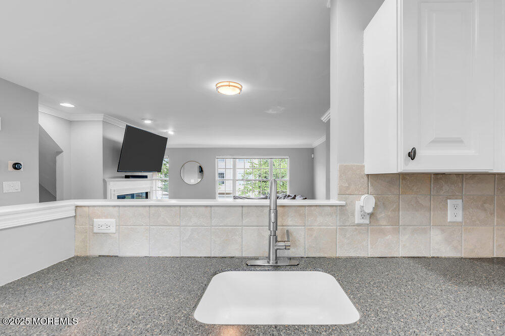 3 Kuczynski Drive, 944