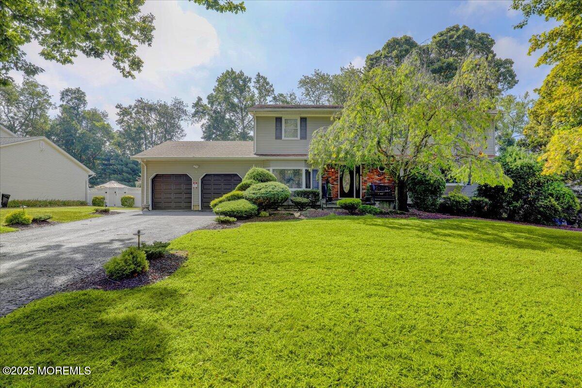 8 Kensington Drive