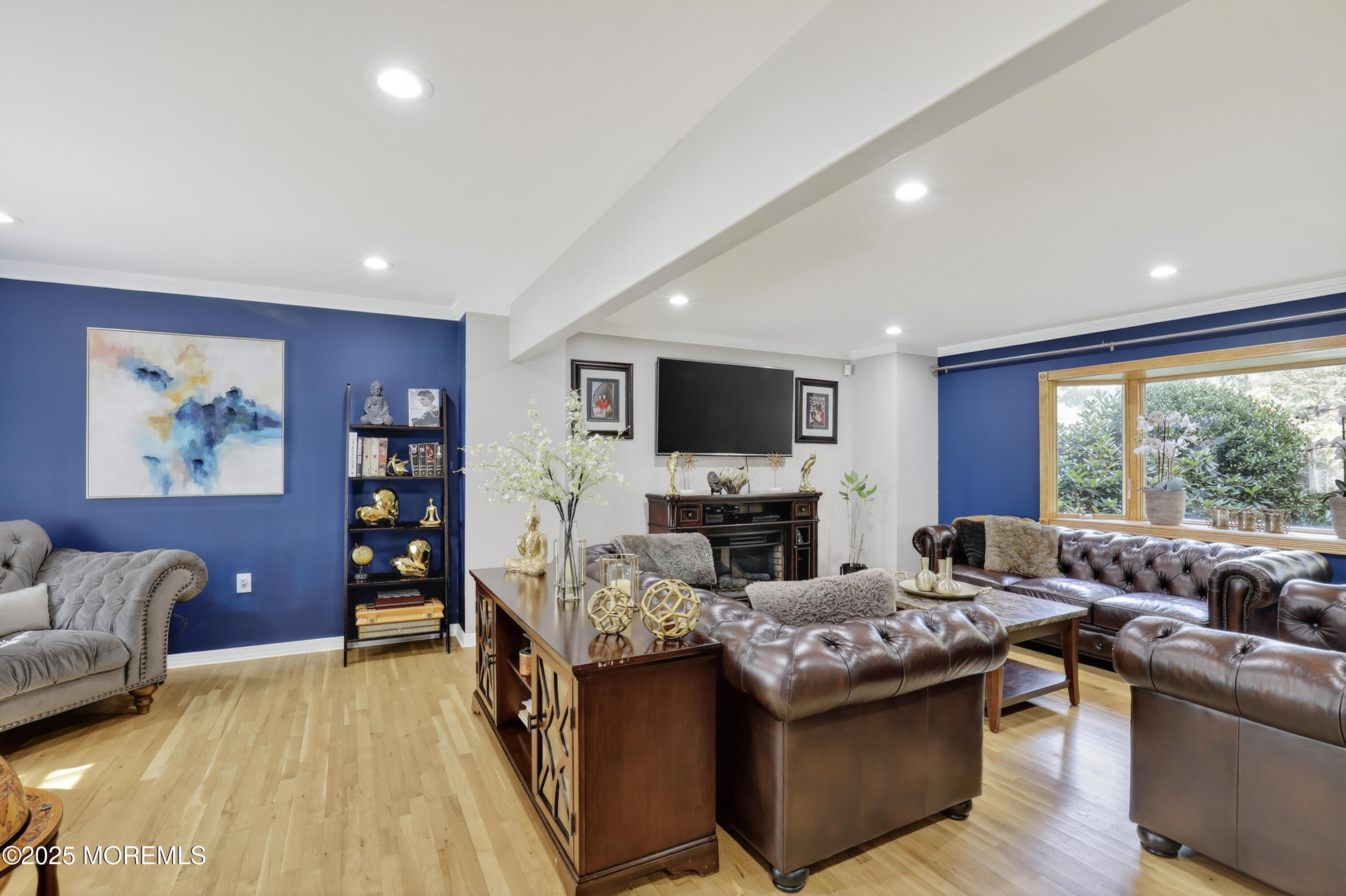 8 Kensington Drive