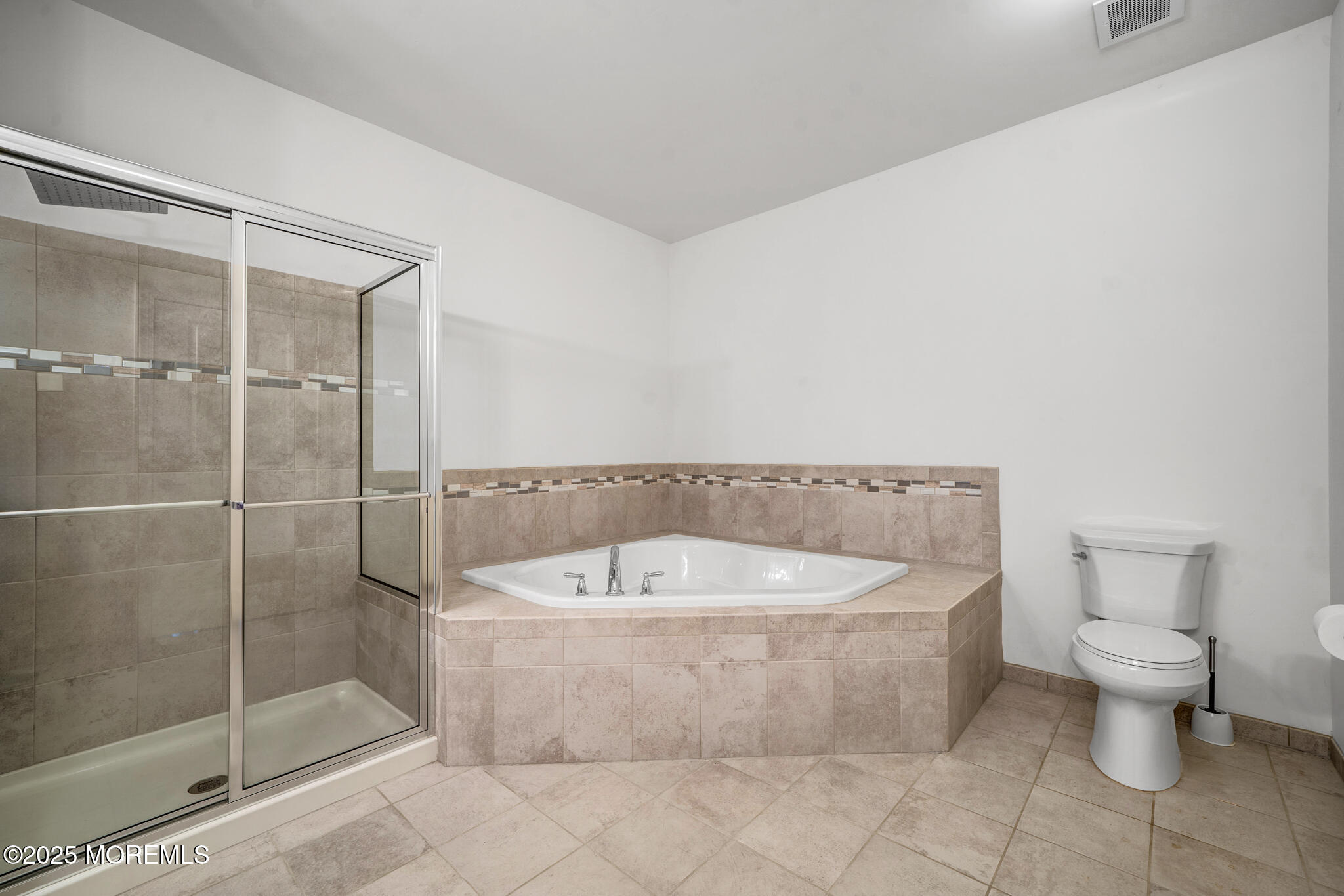 115 Canterbury Lane