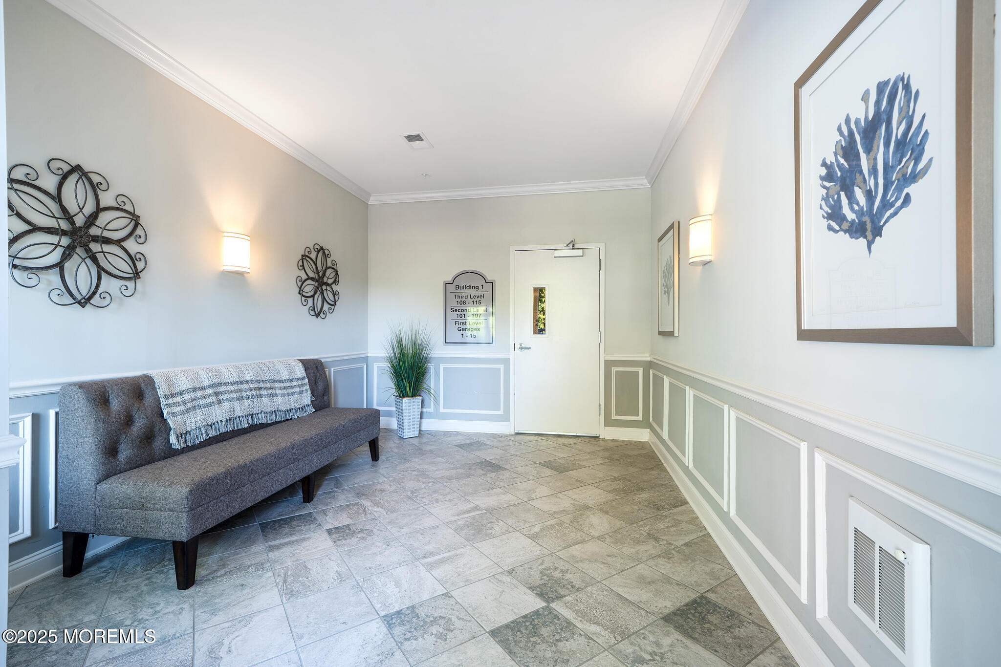 115 Canterbury Lane