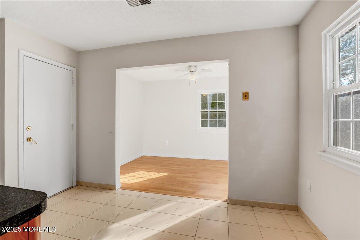 5 Jaffreyton Close