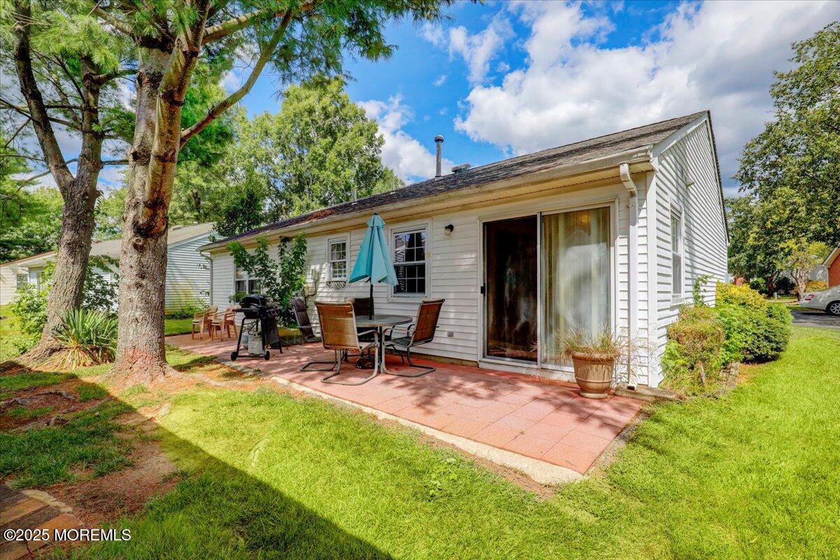 5 Jaffreyton Close