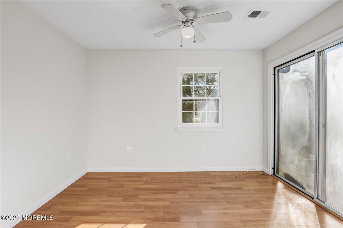 5 Jaffreyton Close