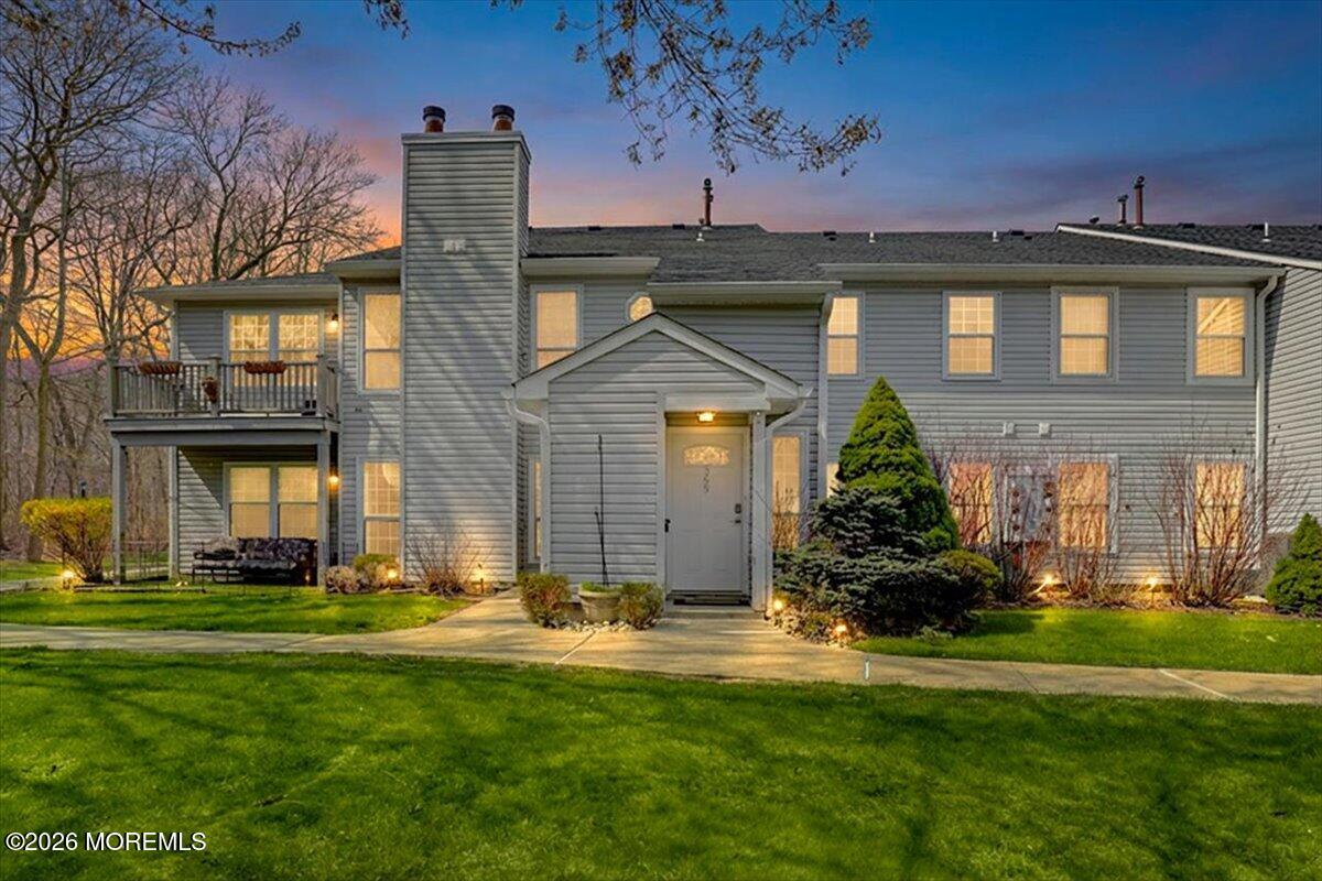 369 Yorkshire Place
