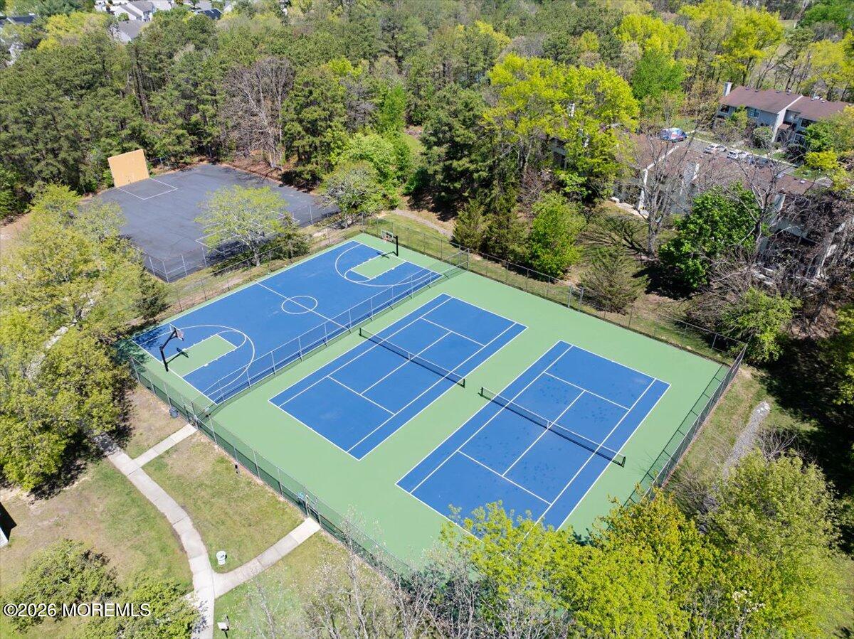 3701 Aqueduct Court