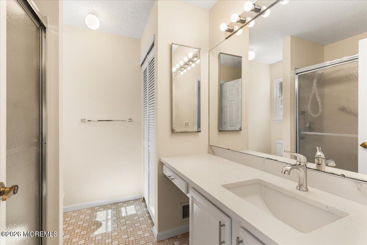 14 Bellwood Court