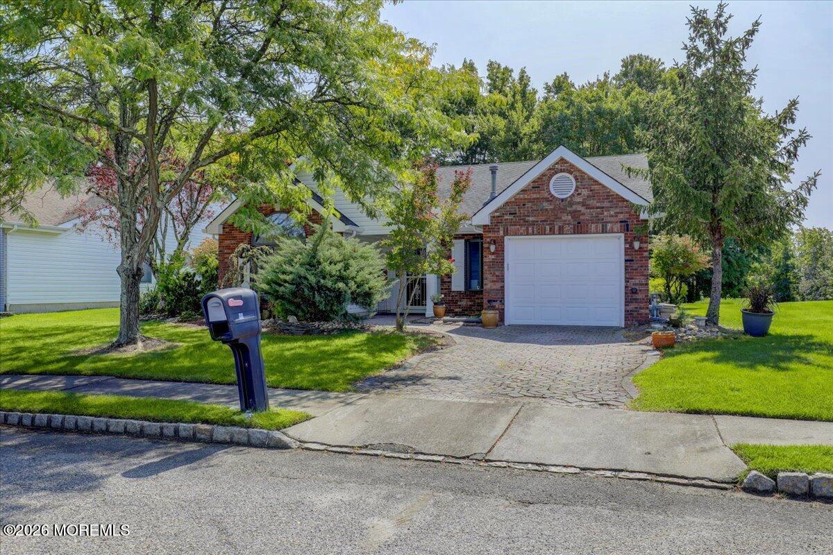 19 Hampton Drive
