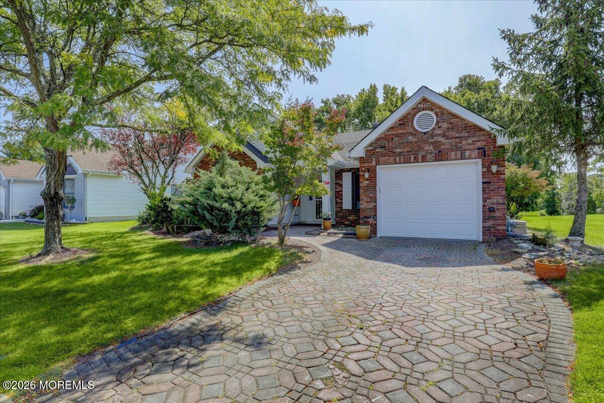 19 Hampton Drive