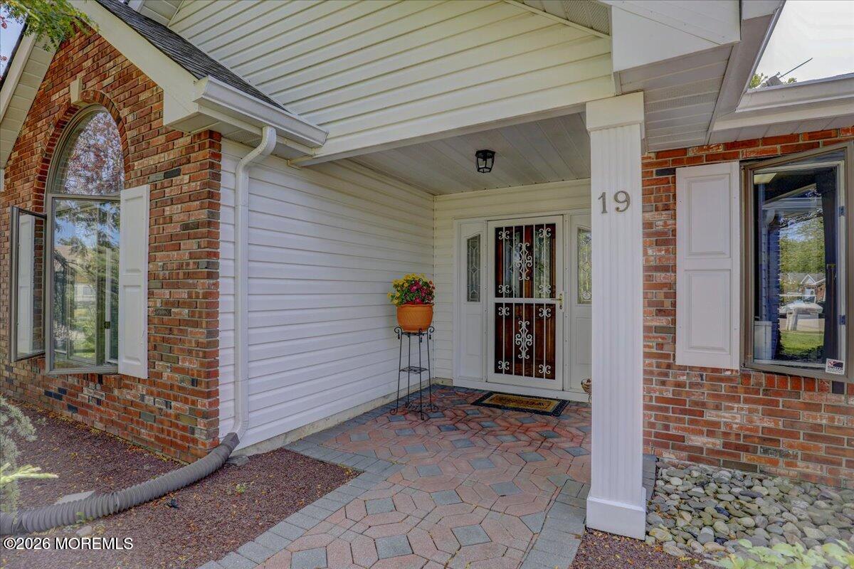 19 Hampton Drive
