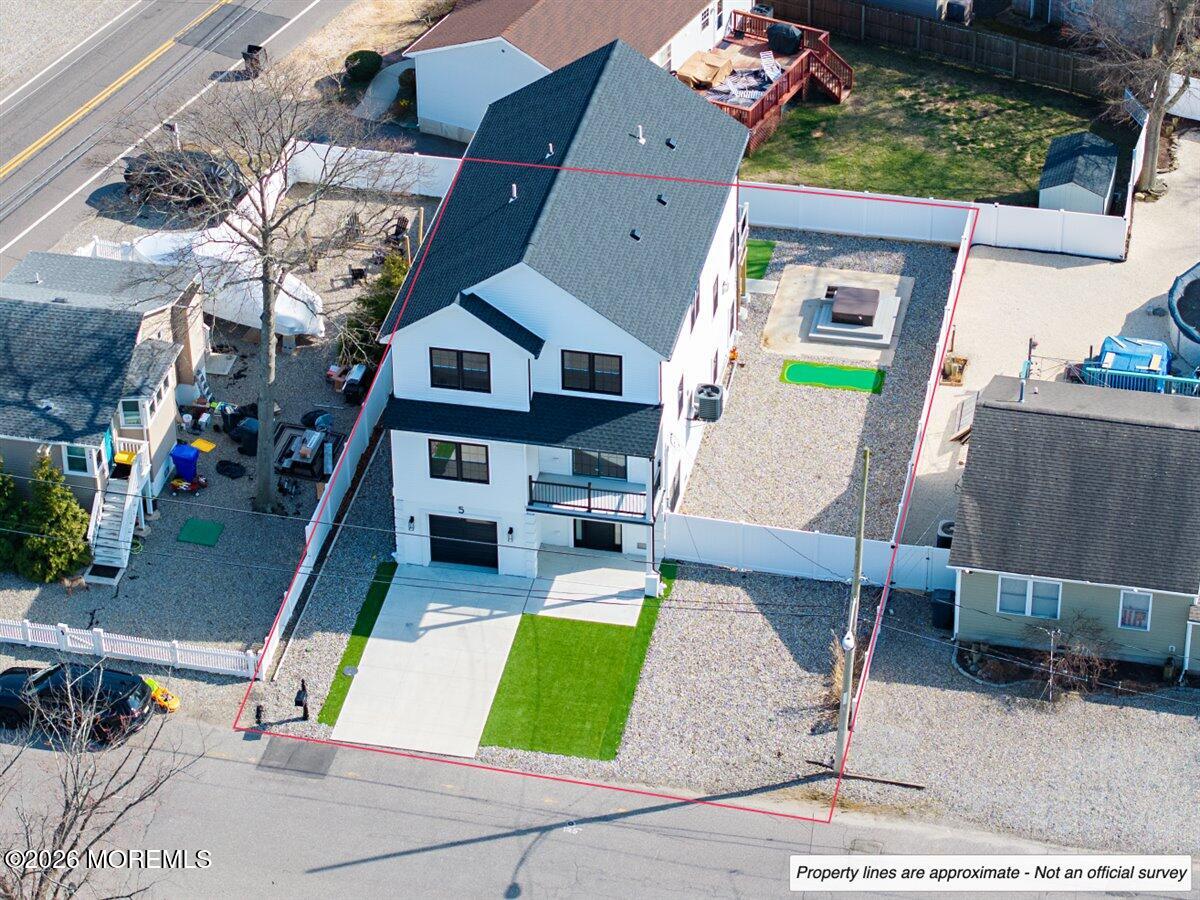 5 Shore Pine Drive