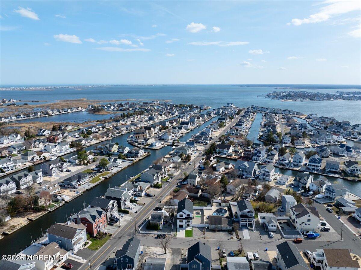 5 Shore Pine Drive