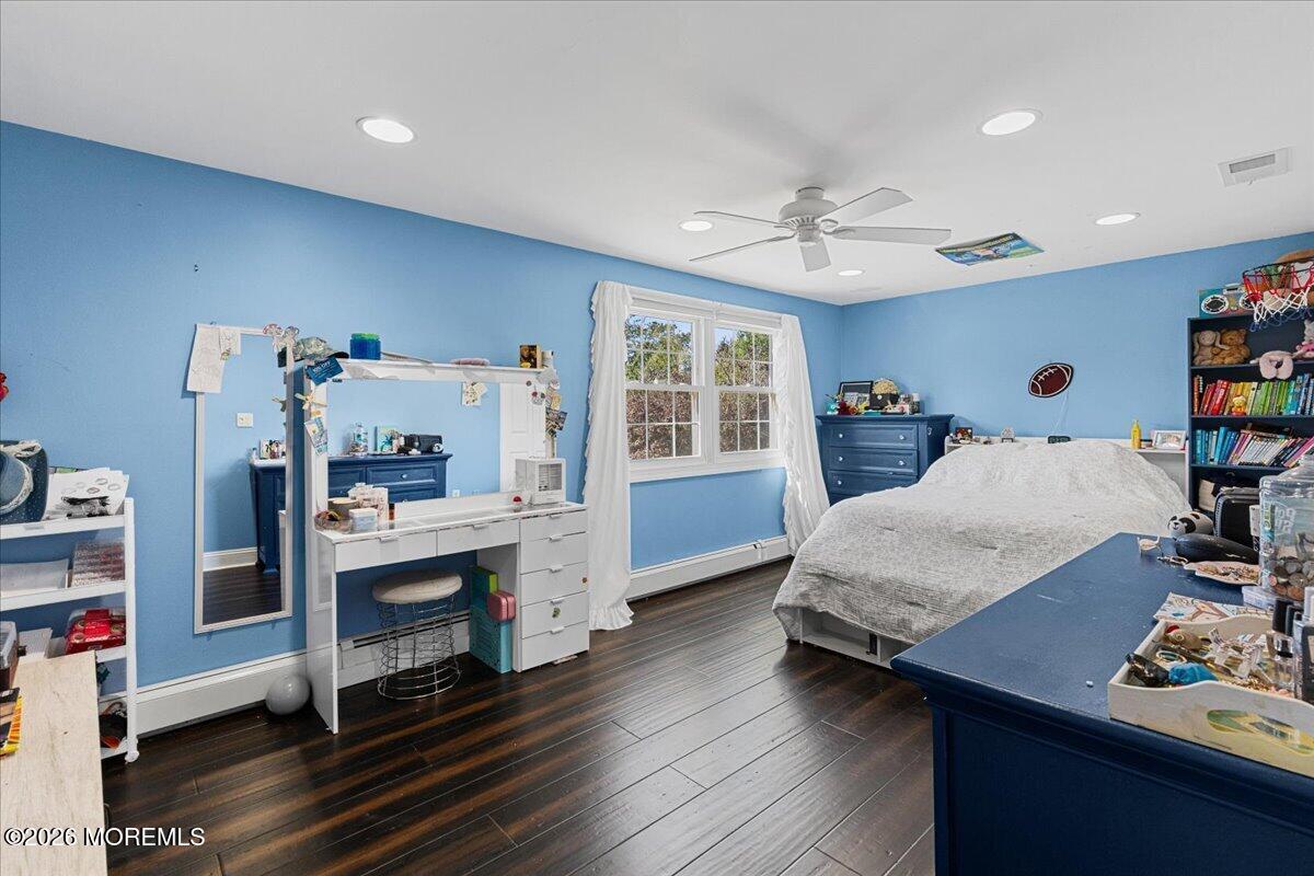 4 Cypress Court